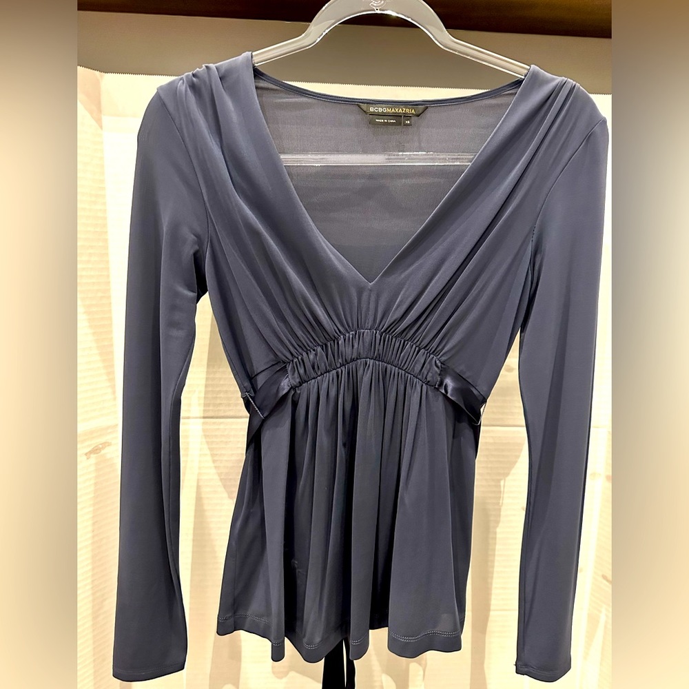 BCBGMaxAzria navy blue blouse with ribbon tie waist